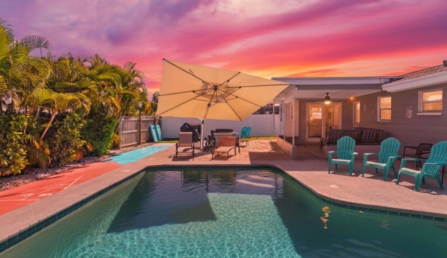 Family Fun Getaway w/Pool, Game Room, Shuffleboard