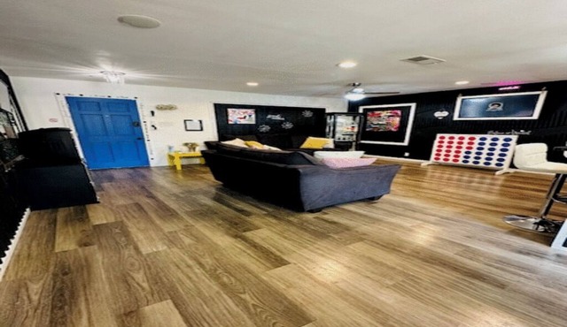 Family Fun Home 4 kids & Adults Social Retreat