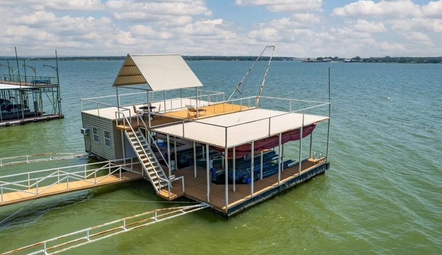 Family Fun in Lake Life