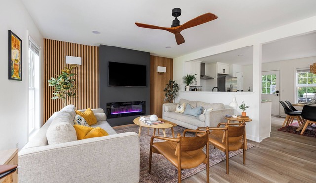 Family FUN! Luxury Touches, Mini Golf, Firepit, Fully Loaded