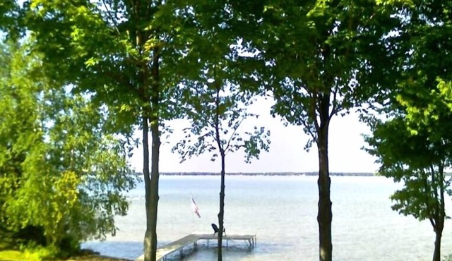 Family Fun Lakefront Home