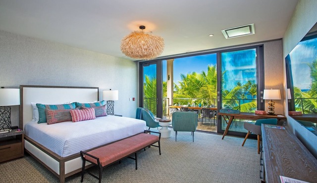 FAMILY FUN & LUXURY ANDAZ PENTHOUSE OCEAN & SUNSET VIEWS FROM LANAI HOT TUB 3 Br/4 Ba for 8