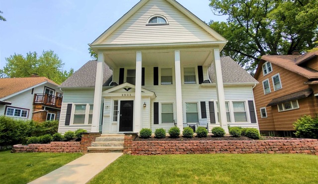 Family Fun Oasis! 5BR w/Epic Game Room | Sleeps 16