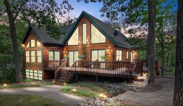 Family fun on Big McKenzie Lake! Inquire for Summer 2025 availability!