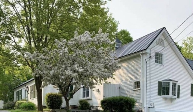 Family fun retreat in an antique farmhouse nestled in the white mountains.