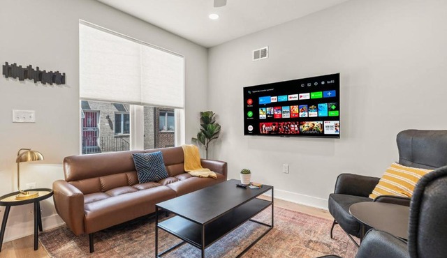 Family Fun South Philly Game House Near Sports Stadiums and Concerts