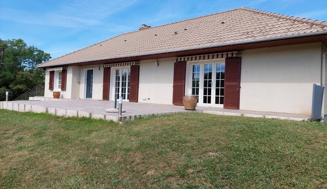 Family Getaway near the French Vineyards