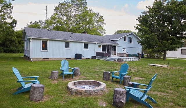 Family Getaway near Weko Beach, Parks & Wineries