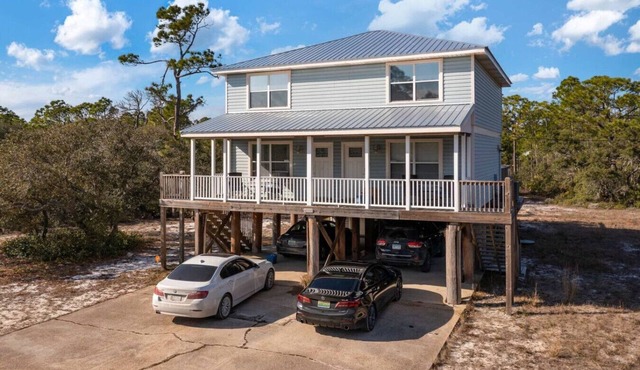 Family Getaway | Private Beach + Pool Fun