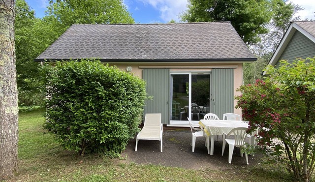 Family gite for 1 to 6 people.