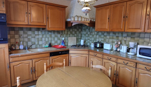 Family Gîte with Shared Game Room, Terrace & Garden, Wi-Fi