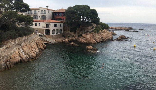Family Holiday Home 'Dolcesa' with Pool, Wi-Fi & Garden
