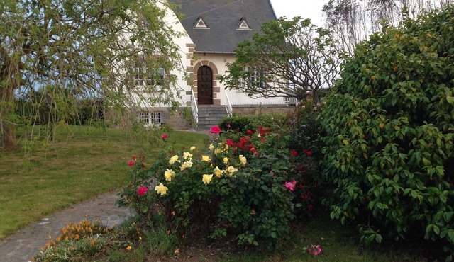 Family holiday home, beautiful 180 degree sea view on the coast and the lighthouse