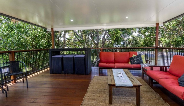 Family Holiday Home Upstairs Only