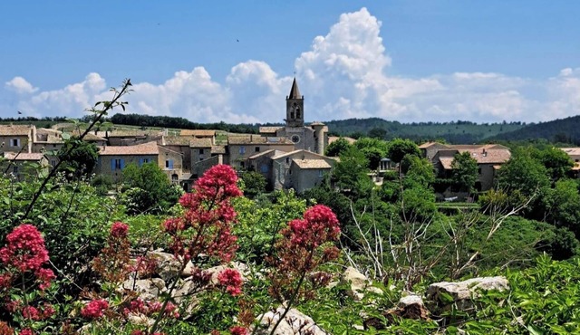 Family home with enclosed garden in the heart of a small Ardéchois village.