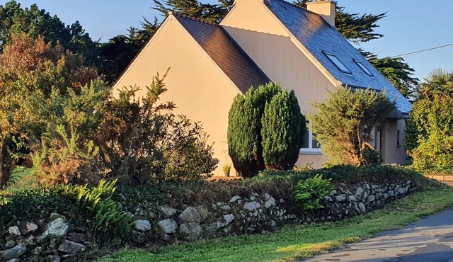 family home 4 bedrooms raised garden