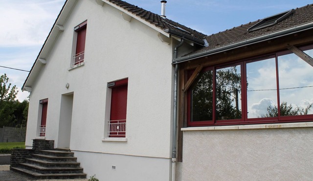 Family Home 550m from Thermes du Connétable – Spacious, Well-Equipped, Pet-Friendly