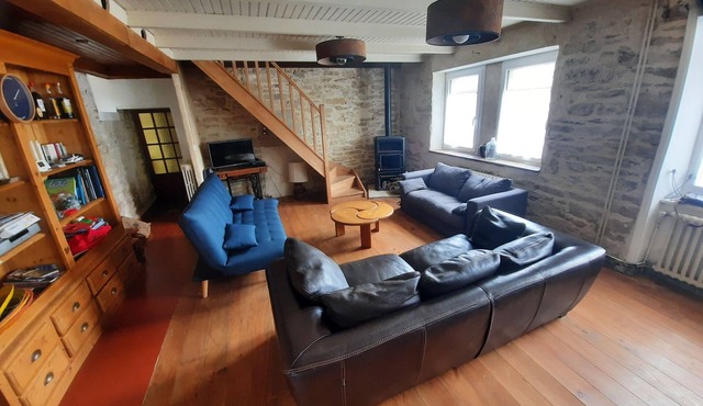 Family home between Pont Aven and the sea