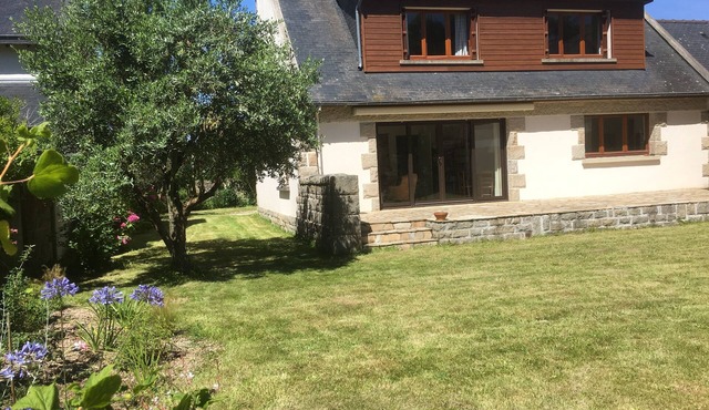 Family home in the heart of the old village of St Briac, enclosed garden facing south