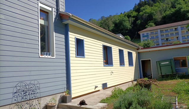 Family home in a quiet area of Saint Claude