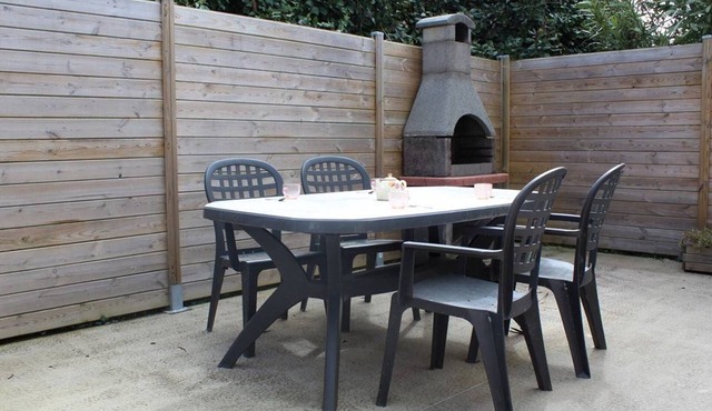 Family home in Dolus-d'Oléron close to beach, sleeps 4