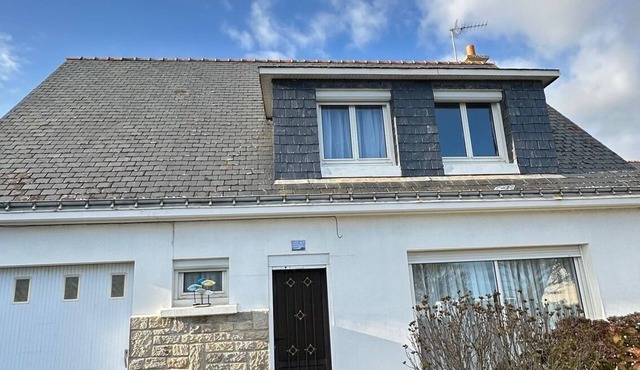 Family home in Gâvres, beach 150m away, comfort and relaxation, sleeps 6.