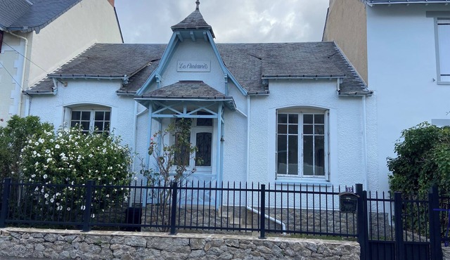 Family home in Le Pouliguen close to the beach, port and shops