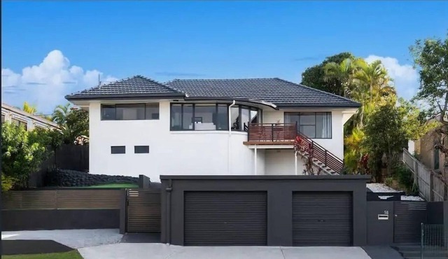 Family home in runaway bay