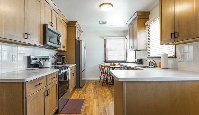 Family Home Near Roosevelt Forest & Historic Sites