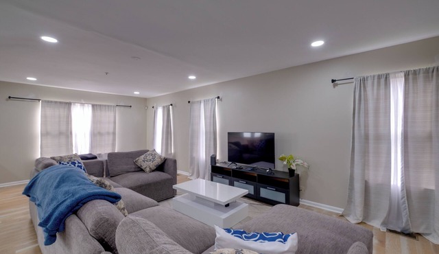 Family Home Near UMD & Dtwn Silver Spring!
