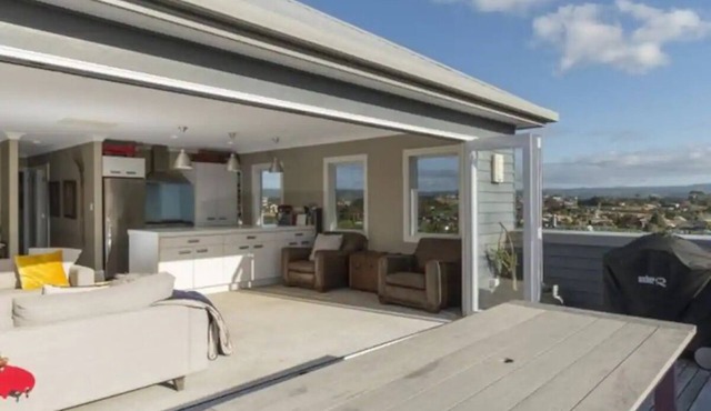 Family Home Omokoroa paradise