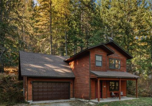 Family Home - Sandpointschweitzer