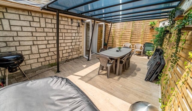 Family home Terrace Jacuzzi Free parking 10min from Honfleur