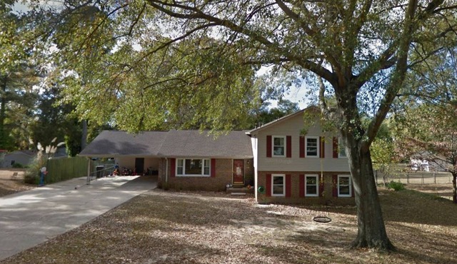 Family Home, Two Miles From Campus, Three Miles From Bryant-Denny Stadium
