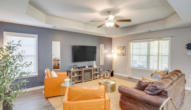 Family Home w/Covered Patio in Ardmore