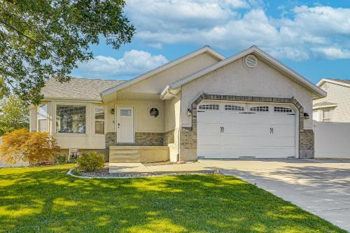 Family Home w/Fenced Yard Between Provo & SLC!