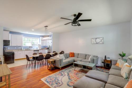 Family Home w/Game Room, 3 Mi to Dtwn Asheville!