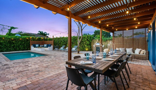 Family Home w/Htd POOL great location! - AQUA.life