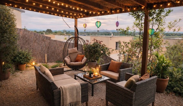 Family home with garden, trampoline and ideal location