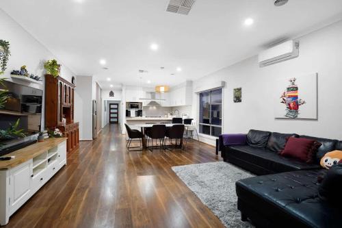 Family Home with Home Theater in Tarneit