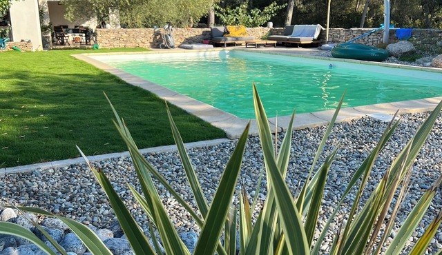 Family home with large pool and garden - Peace and quiet guaranteed