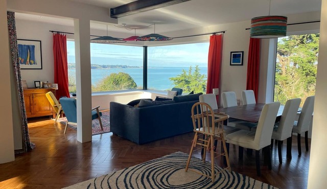 Family home with sea view