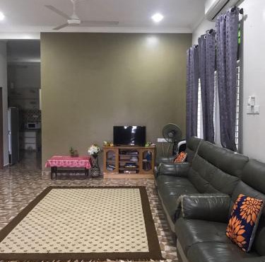 Family Homestay Kangar