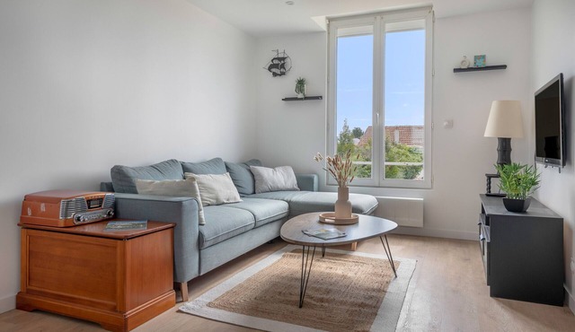 Family house 400m from the sea for 8, Pornic