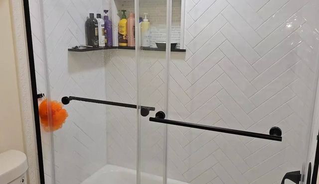 Family House closet to Motor sport, firepit, B.B.Q. and pet friendly.