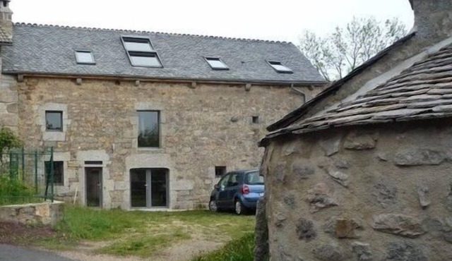 Family house, farm Lozèrien renovated, quiet and outdoor activities