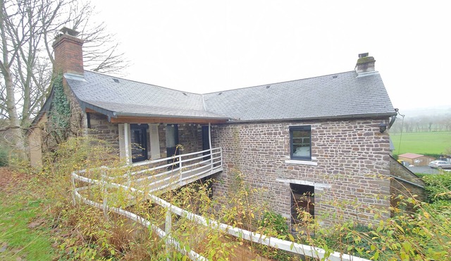 Family House for 8 – Peace & Nature Escape