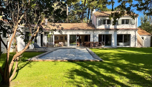 Family house - La Baule Les Pins, swimming pool, sleeps 10, 400 m from sea