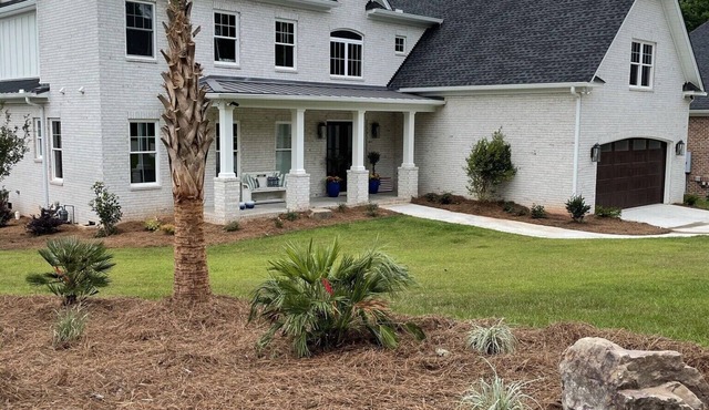 Family House on Lake Murray. 6 bedroom 6 1/2 bath house with big water view.