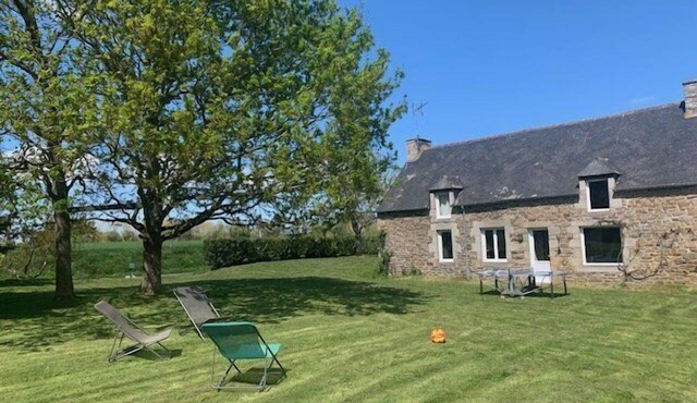 Family house - SAINT POTAN